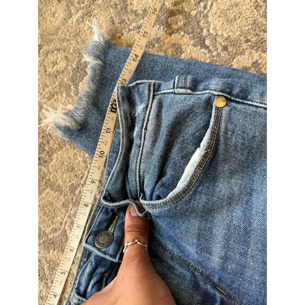 Judy Blue Skinny Fit Jeans Women’s Size 3/26 Mid Rise Raw Hem Stretch Denim